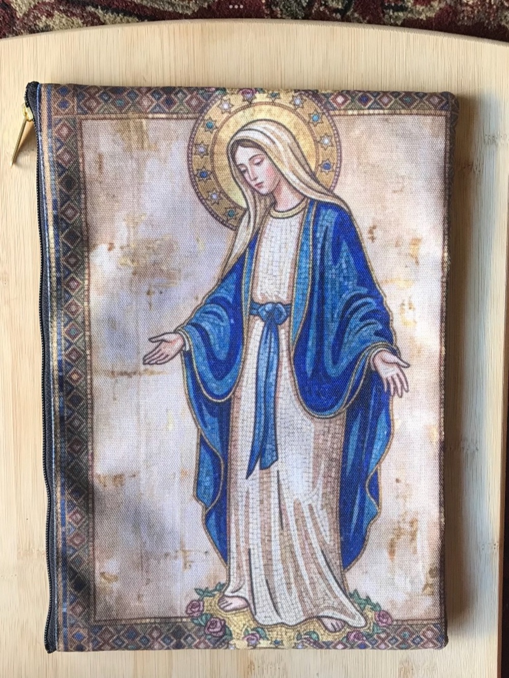 Virgin Mary / Mother Mary / Madonna Cosmetic Rosary Pouch Confirmation Gift - Picture 3 of 6